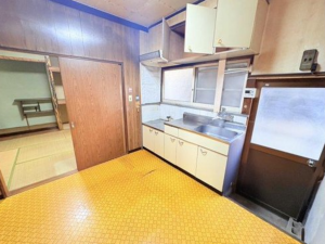 福山市西深津町、中古一戸建ての画像です