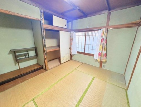 福山市西深津町、中古一戸建ての画像です