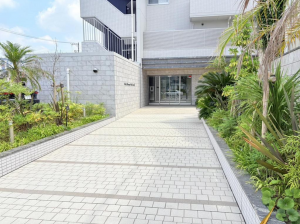 福山市多治米町、マンションの画像です