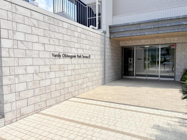 福山市多治米町、マンションの画像です