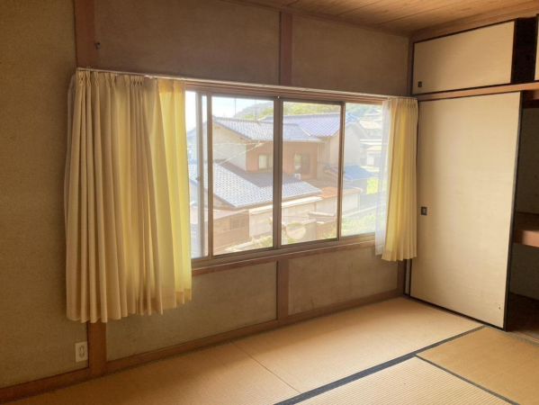 福山市田尻町、中古一戸建ての画像です