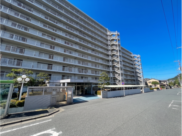 福山市水呑町、マンションの画像です