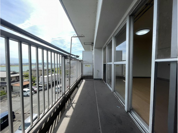 福山市水呑町、マンションの画像です