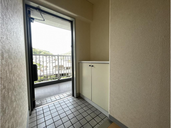 福山市水呑町、マンションの画像です