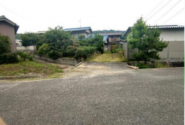 福山市赤坂町大字赤坂、土地の画像です