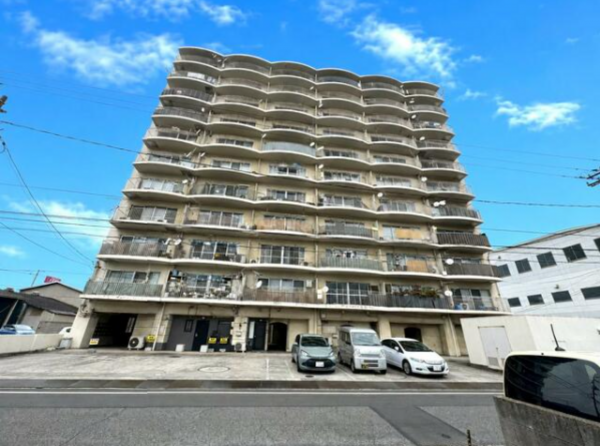 福山市南手城町、マンションの画像です