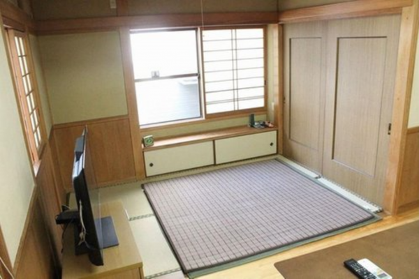 福山市東深津町、中古一戸建ての画像です