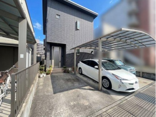 福山市引野町、中古一戸建ての画像です