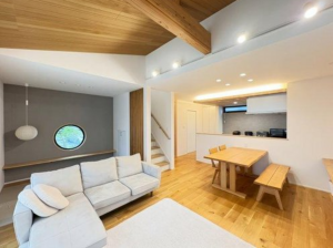 福山市蔵王町、中古一戸建ての画像です