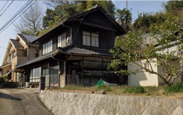 福山市藤江町、中古一戸建ての画像です