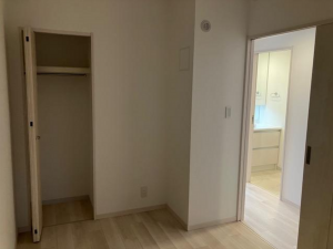 福山市東桜町、マンションの画像です