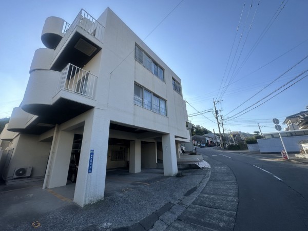 鹿児島市唐湊、マンションの画像です