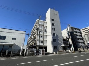 鹿児島市新栄町、マンションの画像です