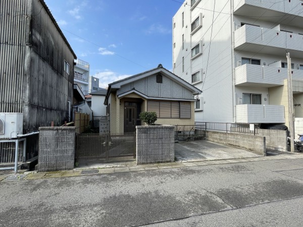 鹿児島市甲突町、中古一戸建ての画像です