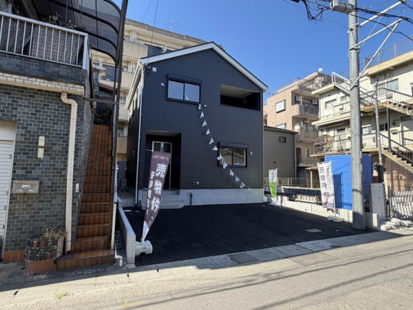 鹿児島市真砂本町、新築一戸建ての画像です