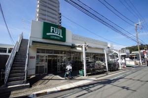 横須賀市根岸町、土地のスーパー画像です