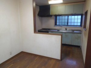 横須賀市野比、中古一戸建てのキッチン画像です