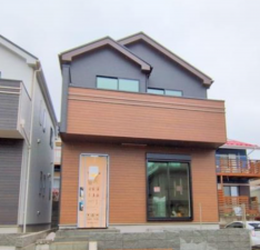 横須賀市粟田、新築一戸建ての外観画像です