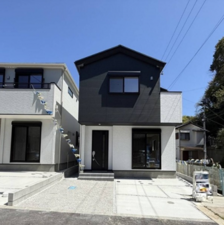 横須賀市小矢部、新築一戸建ての外観画像です