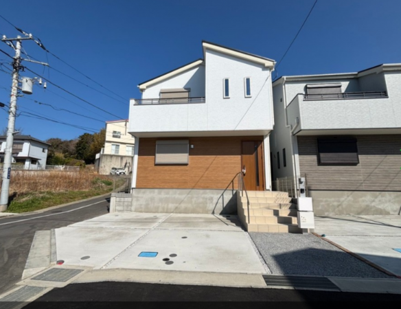 横須賀市長沢、新築一戸建ての外観画像です