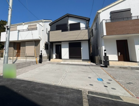 横須賀市長沢、新築一戸建ての外観画像です