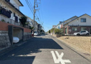 横須賀市桜が丘、土地の前面道路を含む現地写真画像です