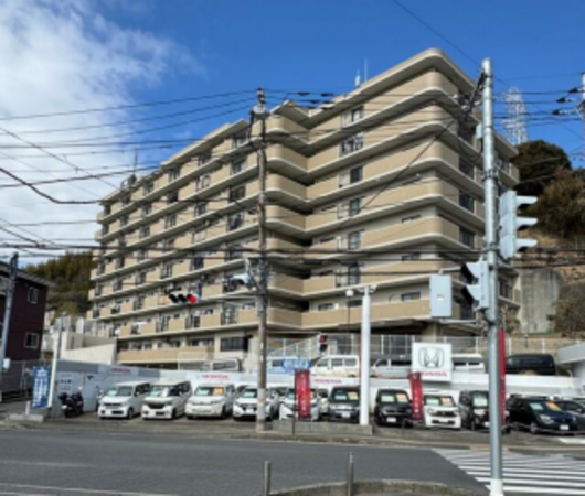 横須賀市武、マンションの外観画像です