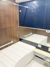 横須賀市根岸町、マンションの風呂画像です