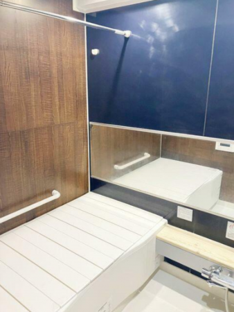 横須賀市根岸町、マンションの風呂画像です