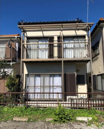 横須賀市三春町、中古一戸建ての外観画像です