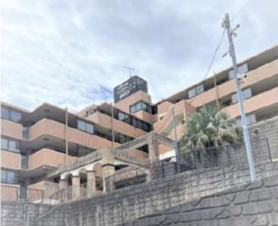 横須賀市長沢、マンションの外観画像です