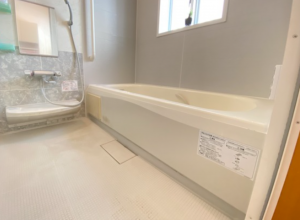 横須賀市東浦賀、中古一戸建ての風呂画像です