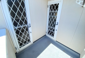 横須賀市東浦賀、中古一戸建てのバルコニー画像です