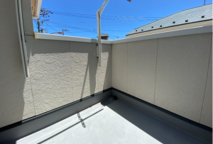 横須賀市東浦賀、中古一戸建てのバルコニー画像です
