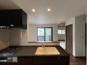横須賀市森崎、新築一戸建てのキッチン画像です