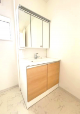 横須賀市野比、新築一戸建ての洗面画像です