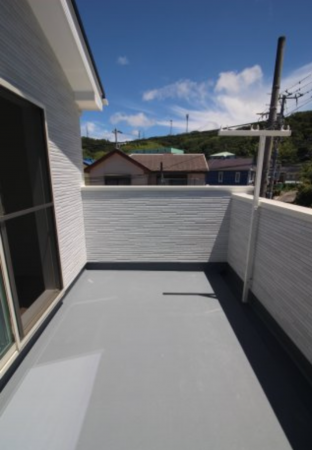 横須賀市舟倉、新築一戸建てのバルコニー画像です