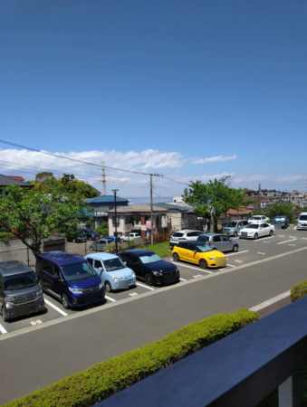 横須賀市桜が丘、マンションの駐車場画像です