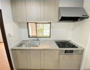 横須賀市野比、マンションのキッチン画像です