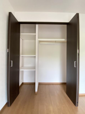 横須賀市野比、マンションの収納画像です