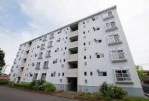 横須賀市桜が丘、マンションの外観画像です