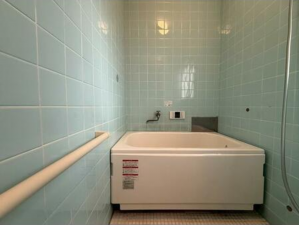 横須賀市舟倉、中古一戸建ての風呂画像です