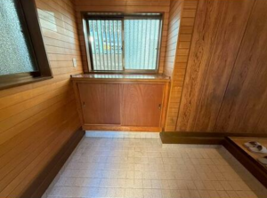 横須賀市舟倉、中古一戸建ての玄関画像です