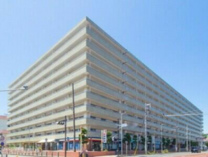 横須賀市根岸町、マンションの外観画像です