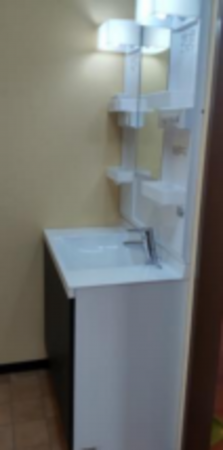 横須賀市桜が丘、マンションの洗面画像です