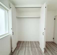 横須賀市久里浜、新築一戸建ての収納画像です