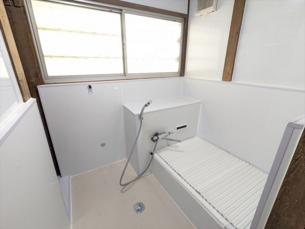 横須賀市船越町、中古一戸建ての風呂画像です