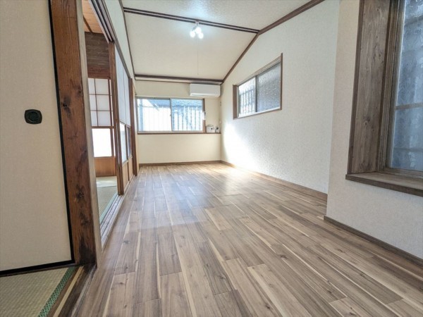 横須賀市船越町、中古一戸建てのその他画像です