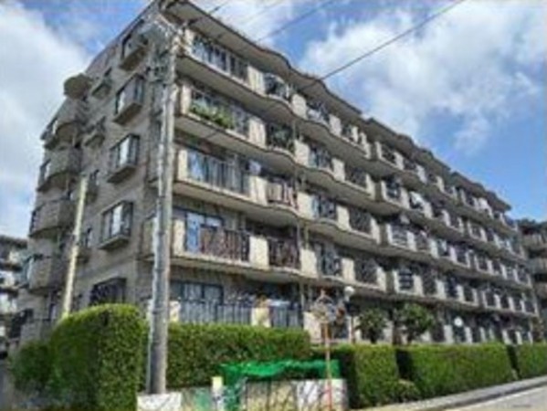 横須賀市野比、マンションの外観画像です