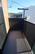 横須賀市舟倉、新築一戸建てのバルコニー画像です